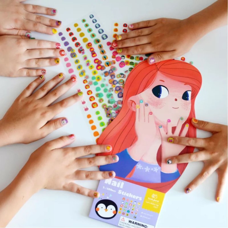 Naklejki na paznokcie dla dzieci 3+ 500 sztuk kreatywna zabawa