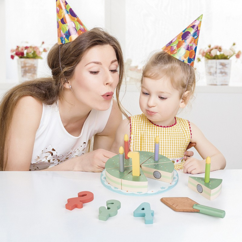 Drewniany tort urodzinowy świeczki Kreatywna zabawa przyjęcie 2+ Montessori