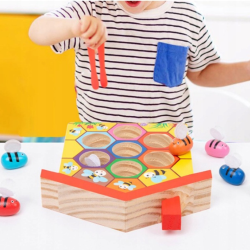 Drewniana Gra Montessori Ul z Pszczółkami i Szczypcami 9 el. 3+
