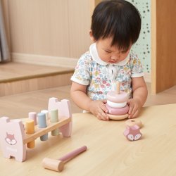 VIGA PolarB Zestaw Drewniana Piramidka + Przebijanka z Młoteczkiem Lisek Montessori