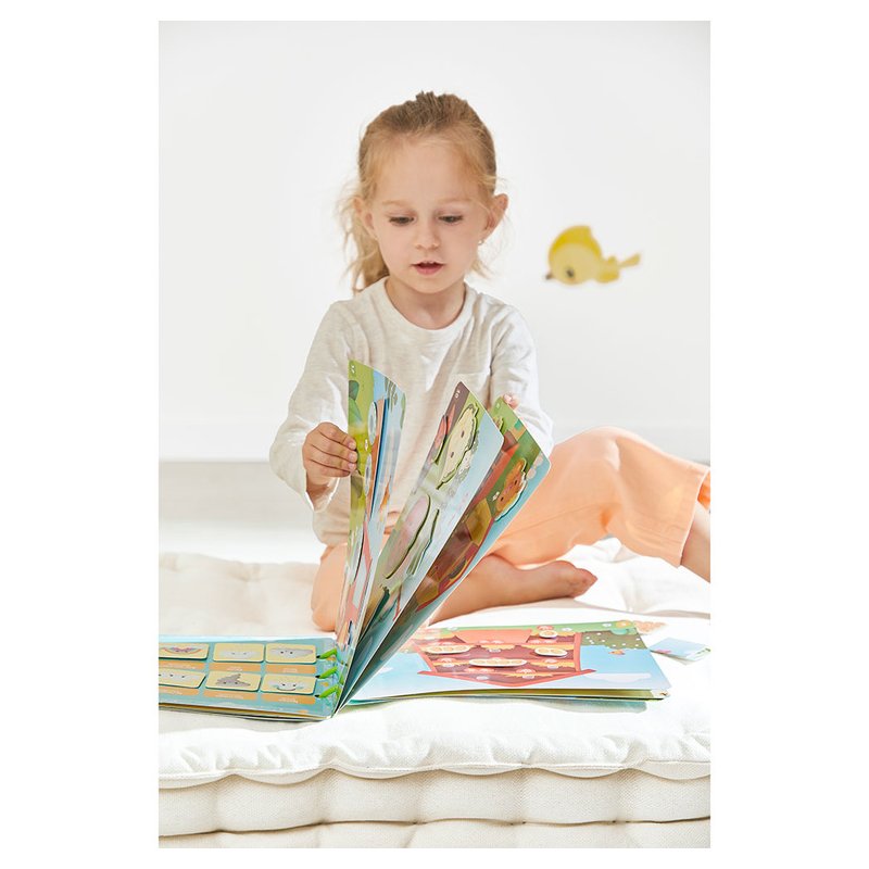 Janod Busy Book Farma Książeczka Edukacyjna z Zadaniami 3+